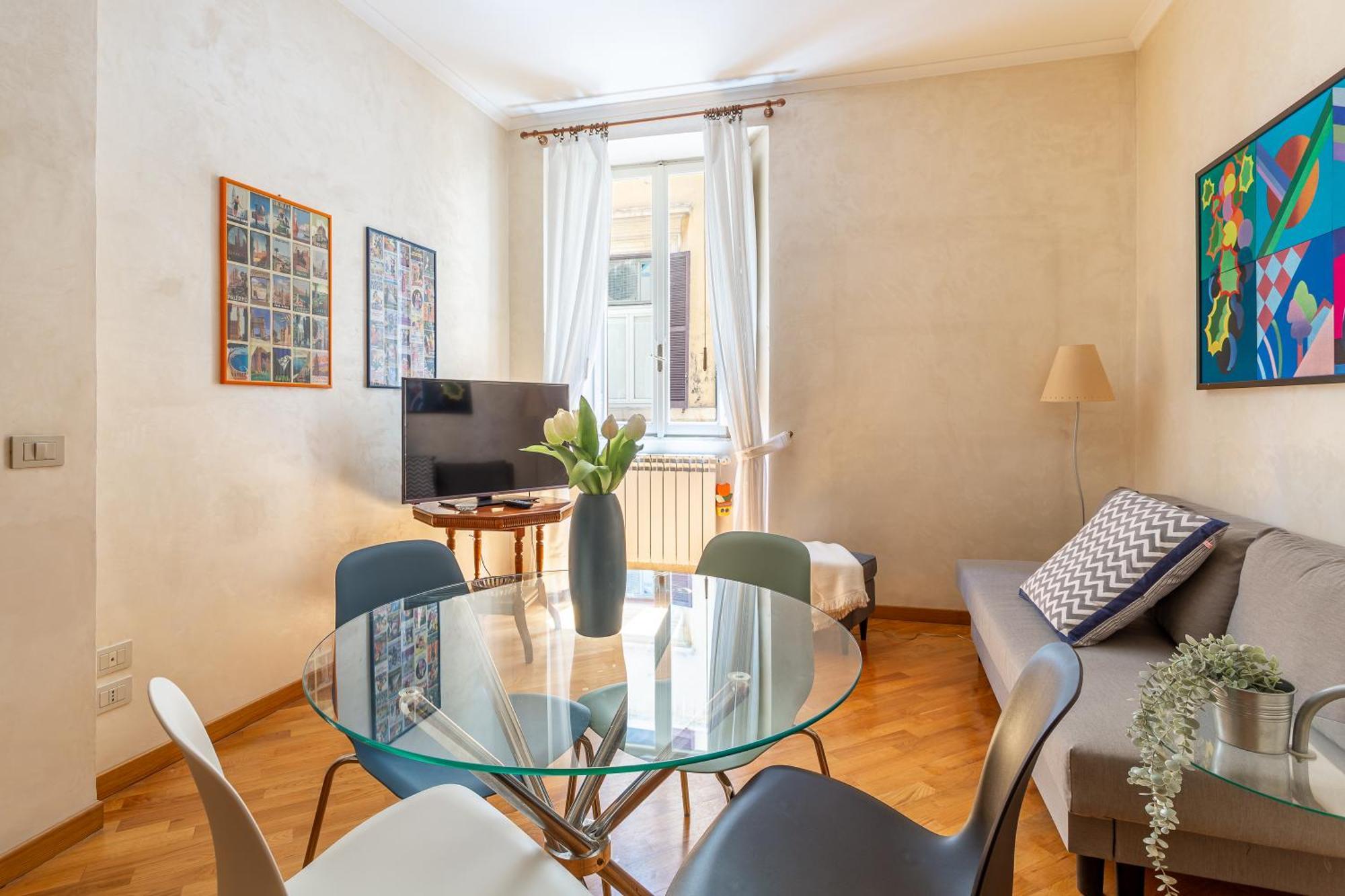 Apartment Iflat Bright & Comfortable Navona *